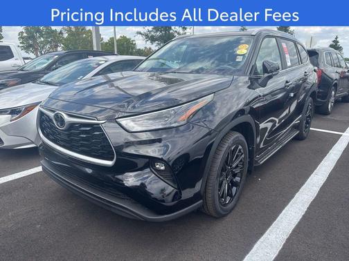 Midnight Black 2026 Toyota Highlander XLE