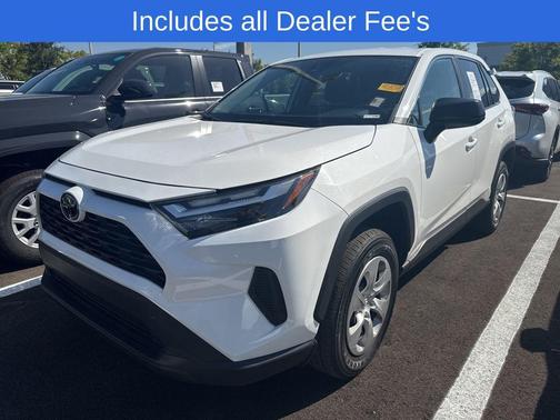 Ice Cap 2024 Toyota RAV4 LE