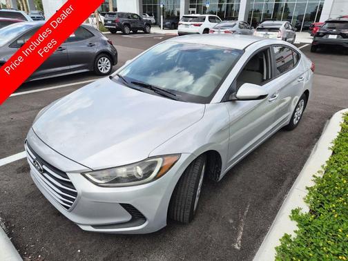 Molten Silver 2018 Hyundai ELANTRA SE