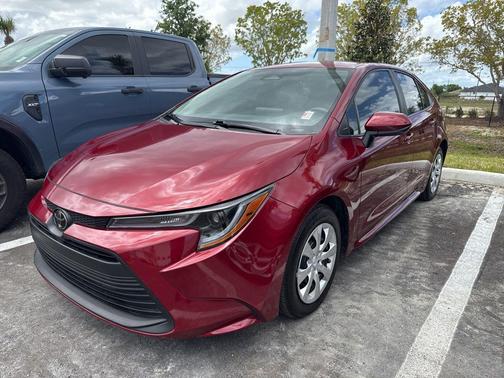 Ruby Flare Pearl 2025 Toyota Corolla LE