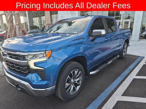 Glacier Blue Metallic 2024 Chevrolet Silverado 1500 LT