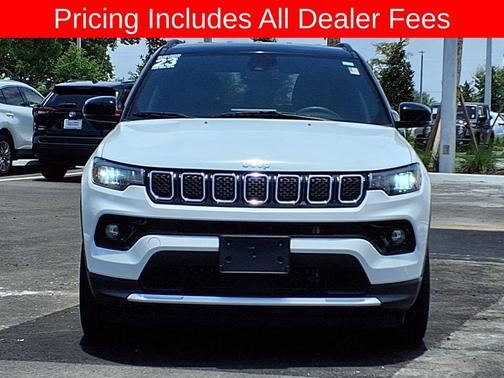 Bright White Clearcoat 2023 Jeep Compass Limited