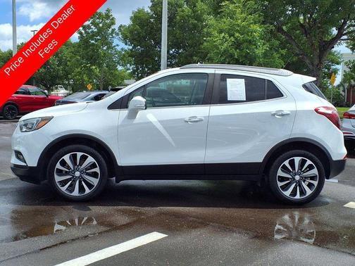 Summit White 2020 Buick Encore Essence