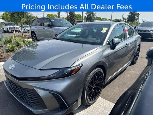 Heavy Metallic 2026 Toyota Camry SE