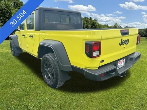 2023 Jeep Gladiator Sport