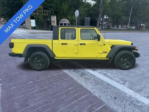 2023 Jeep Gladiator Sport