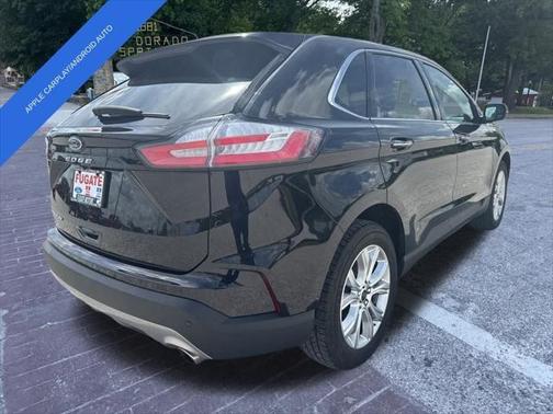 2021 Ford Edge Titanium