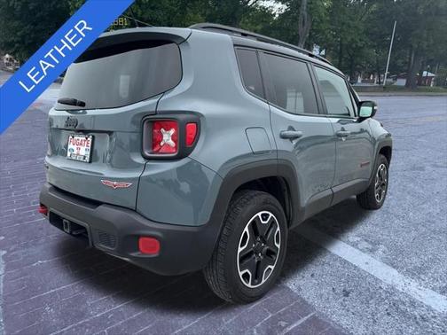 2017 Jeep Renegade Trailhawk