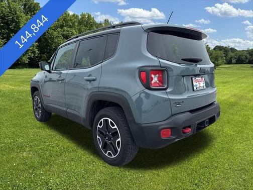 2017 Jeep Renegade Trailhawk