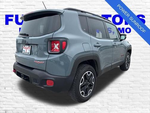 2017 Jeep Renegade Trailhawk