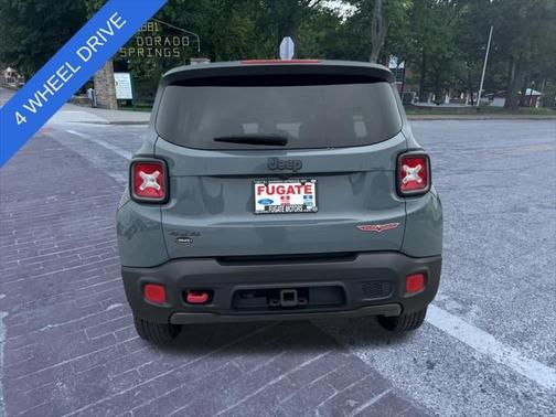 2017 Jeep Renegade Trailhawk