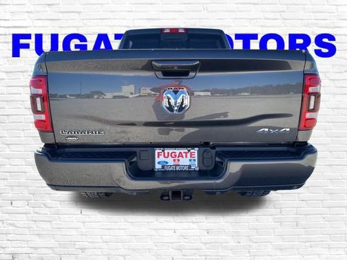 2023 RAM 2500 Laramie Crew Cab 4x4 6'4' Box