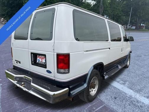 1997 Ford Club Wagon XLT