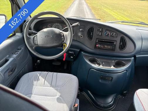 1997 Ford Club Wagon XLT
