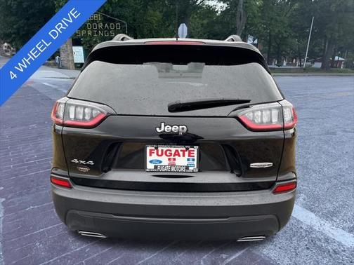 2022 Jeep Cherokee Latitude Lux