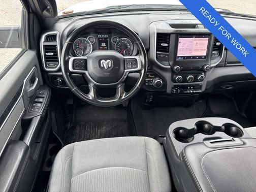 2022 RAM 2500 Big Horn Crew Cab 4x4 6'4' Box