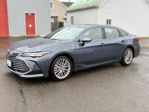 2022 Toyota Avalon Limited