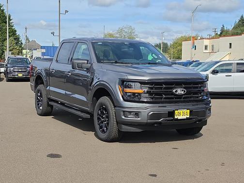 Carbonized Gray Metallic 2026 Ford F-150 XLT