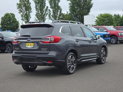 Magnetite Gray Metallic 2023 Subaru Ascent Limited 7-Passenger
