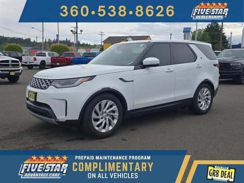 Fuji White 2025 Land Rover Discovery P300 S
