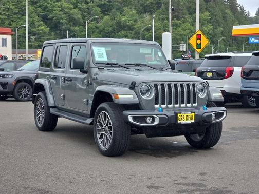 Sting-Gray Clearcoat 2023 Jeep Wrangler 4xe Sahara
