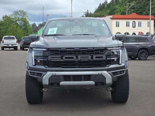 Carbonized Gray Metallic 2025 Ford F-150 Raptor
