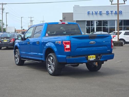 Velocity Blue Metallic 2019 Ford F-150 XL