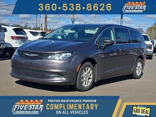 2023 Chrysler Voyager LX