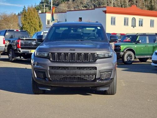 2024 Jeep Grand Cherokee L Altitude 4x4