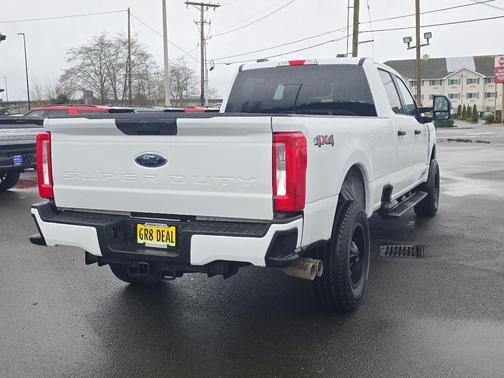 2024 Ford F-350 XLT