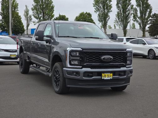 2025 Ford F-350 XLT
