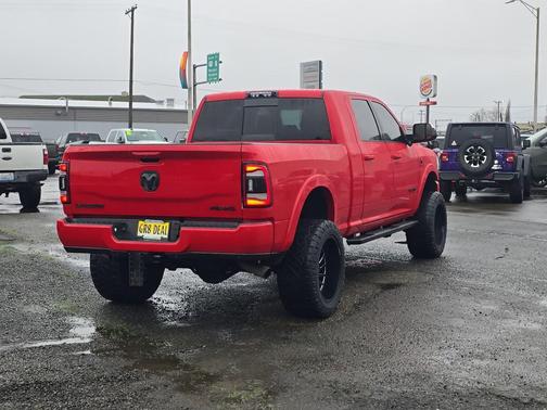 2020 RAM 2500 Laramie Mega Cab 4X4 6'4' Box