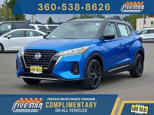 Electric Blue/Super Black 2021 Nissan Kicks SR