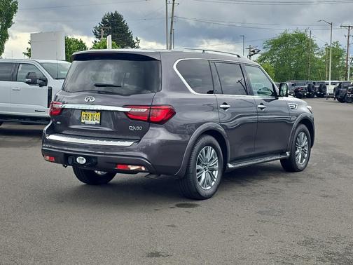 Anthracite Gray 2024 INFINITI QX80 Luxe