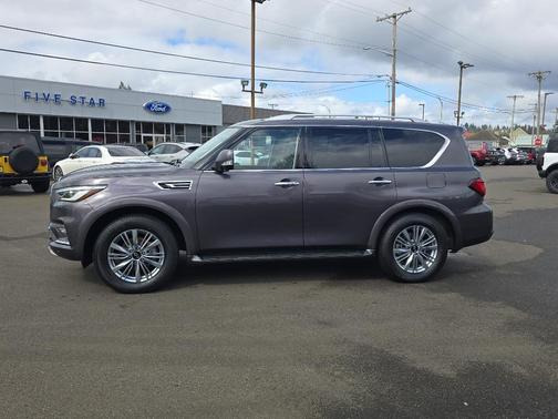 2024 INFINITI QX80 Luxe