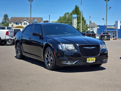 2018 Chrysler 300 300S AWD