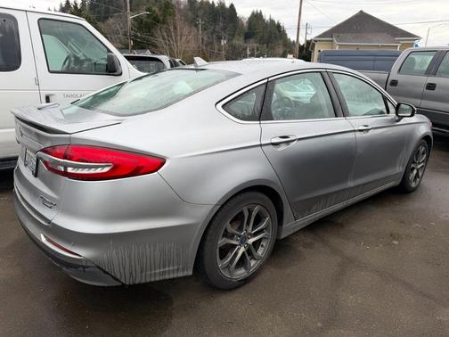 2020 Ford Fusion Hybrid Titanium