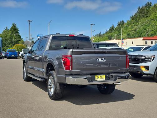 Carbonized Gray Metallic 2026 Ford F-150 Lariat