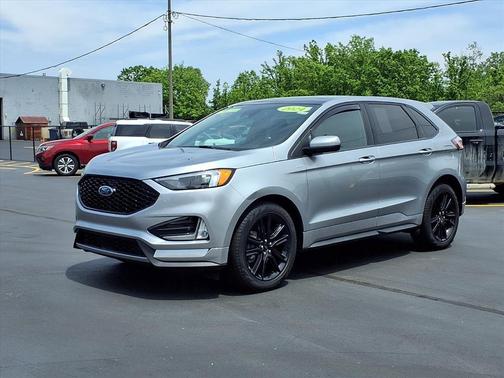 Iconic Silver Metallic 2024 Ford Edge ST-Line