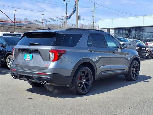 2024 Ford Explorer ST
