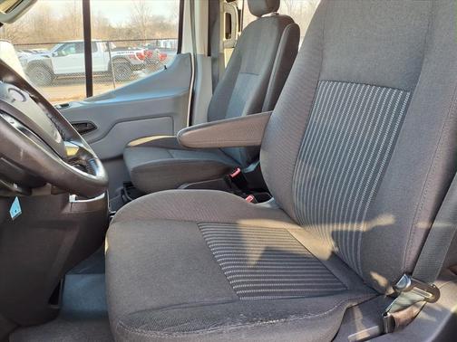 2016 Ford Transit-250 Base