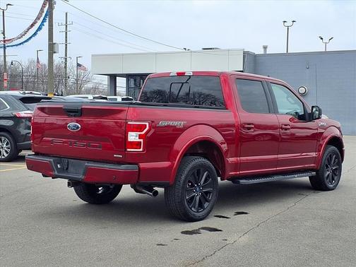 Ruby Red Metallic Tinted Clearcoat 2019 Ford F-150 XLT