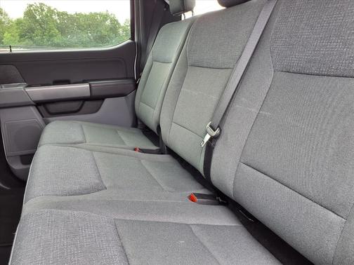 Oxford White 2025 Ford F-150 XLT