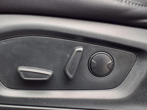 Jewel Red Metallic 2023 Ford Explorer XLT