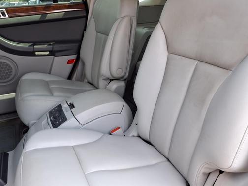 2008 Chrysler Pacifica Touring