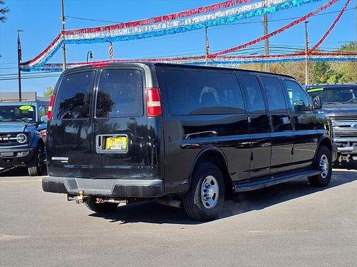 2007 Chevrolet Express 3500 LS