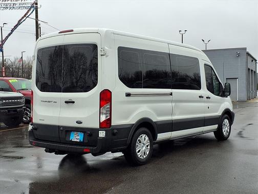 2017 Ford Transit-350 XL