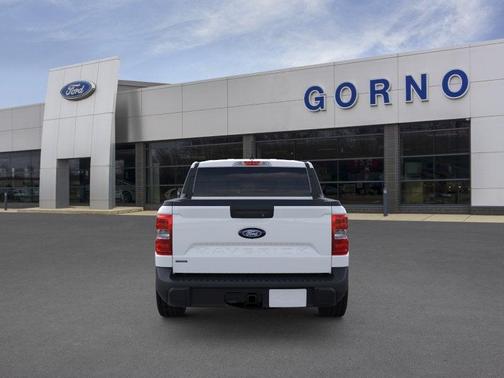 Oxford White 2026 Ford Maverick XLT