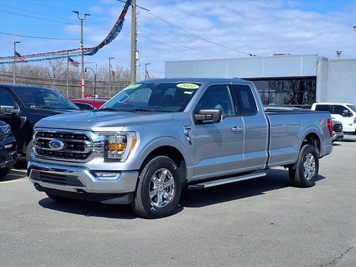 Iconic Silver Metallic 2022 Ford F-150 XLT