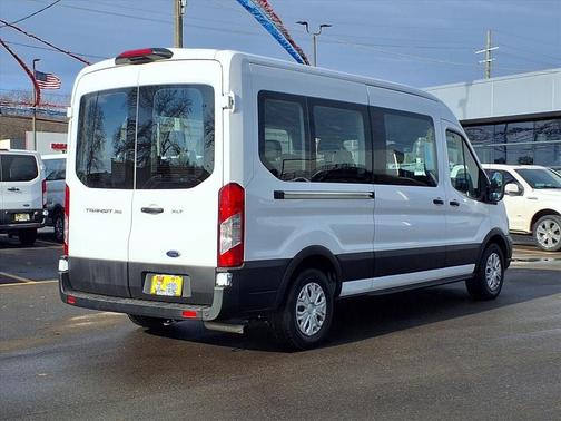 2022 Ford Transit-350 XLT